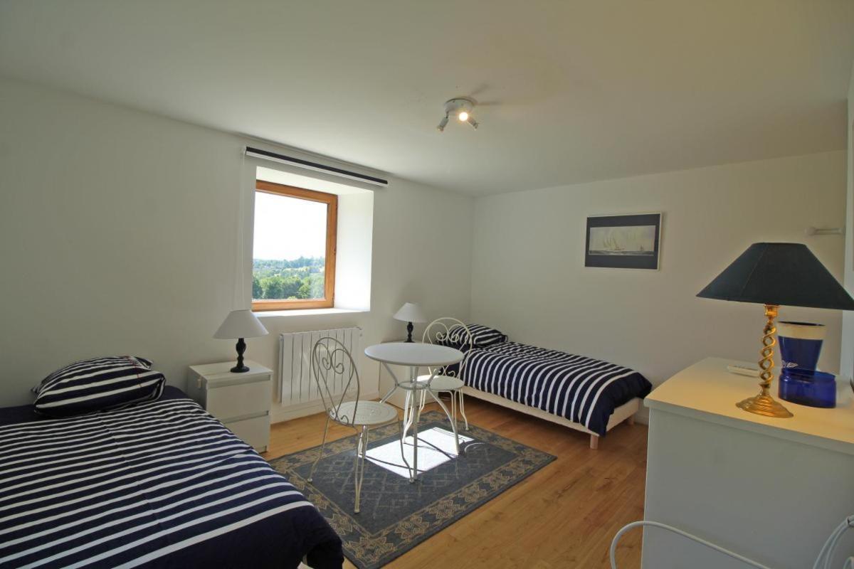 Vila Chez Le Bayle Condat-sur-Vienne Exteriér fotografie